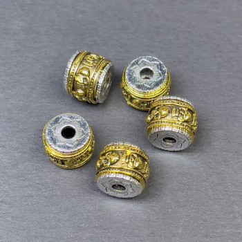 Abalorio-inserto plateado y dorado, diámetro 9×11 mm ±, agujero de 3 mm ±, precio por 1 unidad